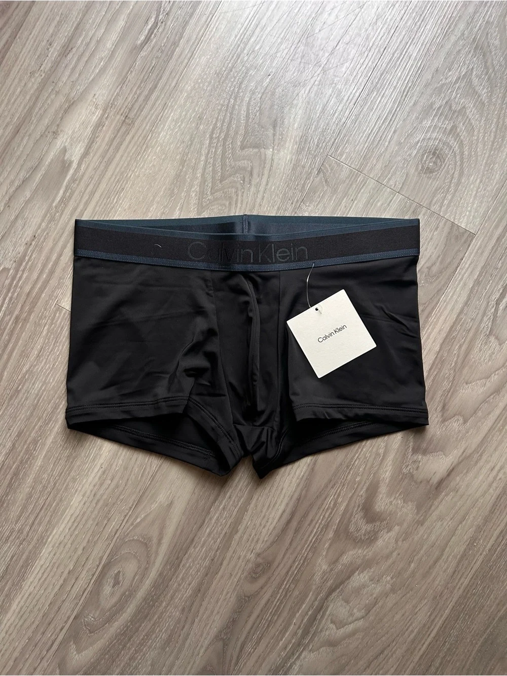 Calvin Klein | Tonal Logo Low Rise Trunks in Black (Medium)